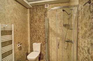 Гостевой дом Sinanovi Guest House Osina Семейный номер Делюкс-15