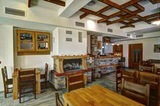 Гостевой дом Sinanovi Guest House Osina Двухместный номер с 1 кроватью и балконом-1