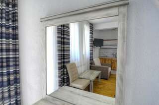 Гостевой дом Sinanovi Guest House Osina Двухместный номер с 1 кроватью и балконом-43